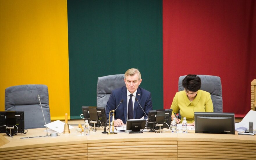 Seimas pradeda svarstyti atnaujintą Nacionalinio saugumo strategiją