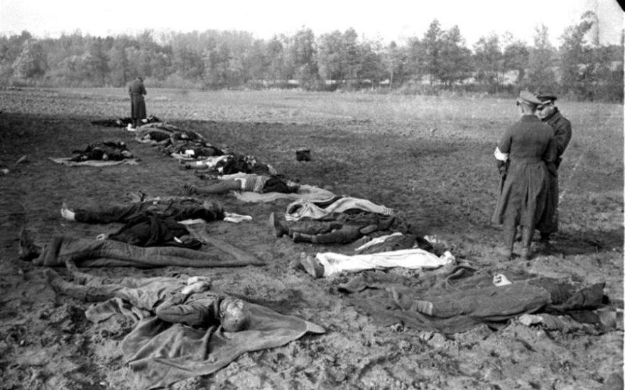 Nemirkiemio (Nemmersdorf) civilių gyventojų masinės žudynės, įvykdytos sovietų karių Rytprūsiuose, įgijo tarptautinį atgarsį.