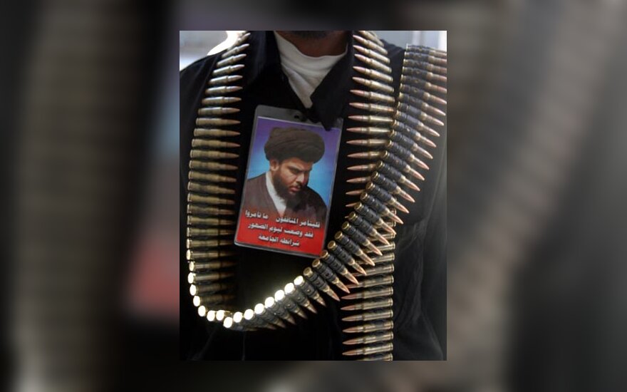 Irakietis kovotojas su Moktados Sadro atvaizdu