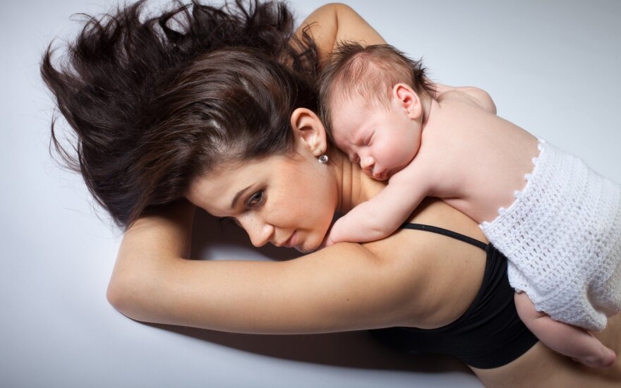 Svarbi žinia būsimoms mamoms: sprendimą dėl motinystės išmokų turite priimti nedelsiant