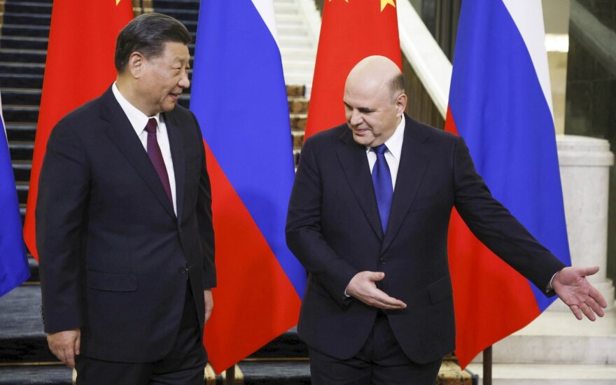  Xi Jinpingas, Michailas Mišustinas