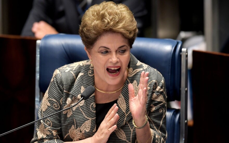 Nušalintoji Brazilijos prezidentė padavė apeliaciją