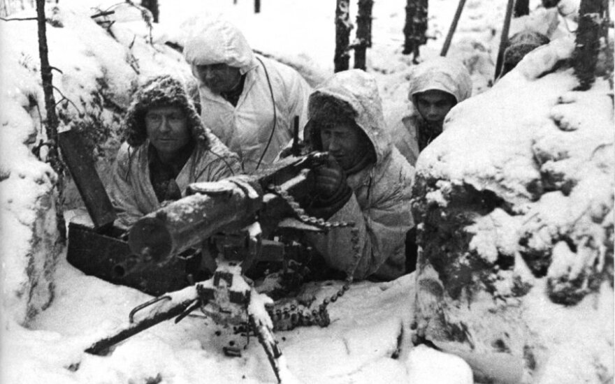 Kulkosvaidžių ugnies taškas 1940 m. sausio 21 d., maždaug už penkių šimtų kilometrų į šiaurę nuo Lemečio. Nuotrauka iš Suomijos ginkluotųjų pajėgų archyvo (SA-kuva).
