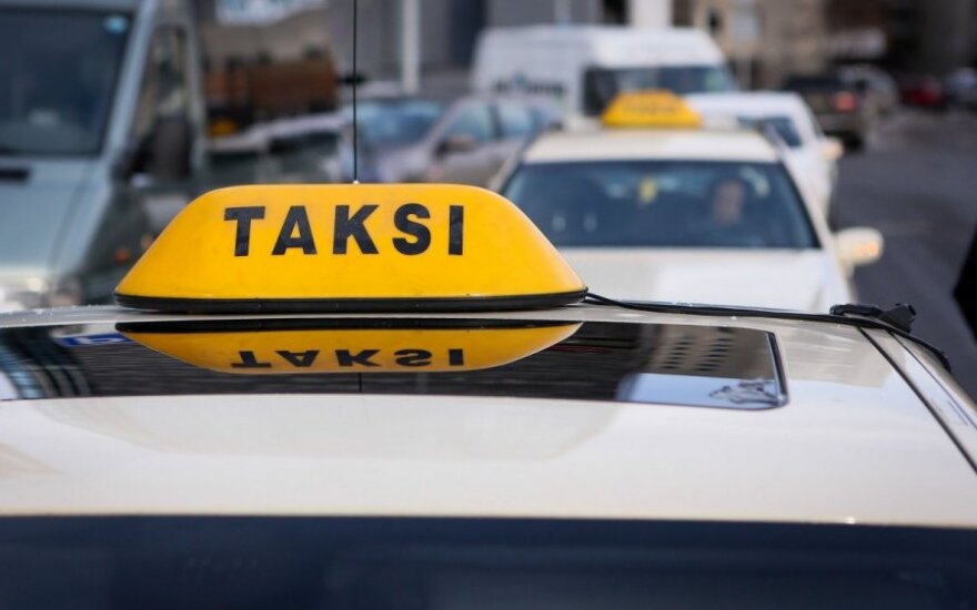 Klaipėdos rajone taksistas tapo plėšikų auka