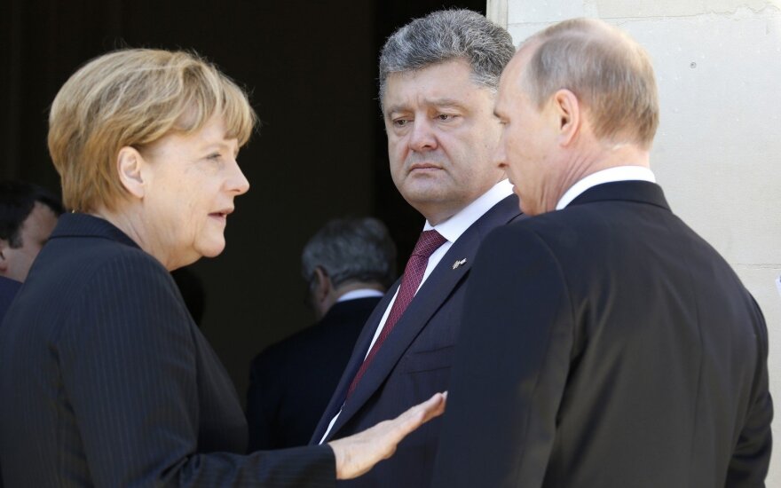 Angela Merkel, Petro Porošenka ir Vladimiras Putinas