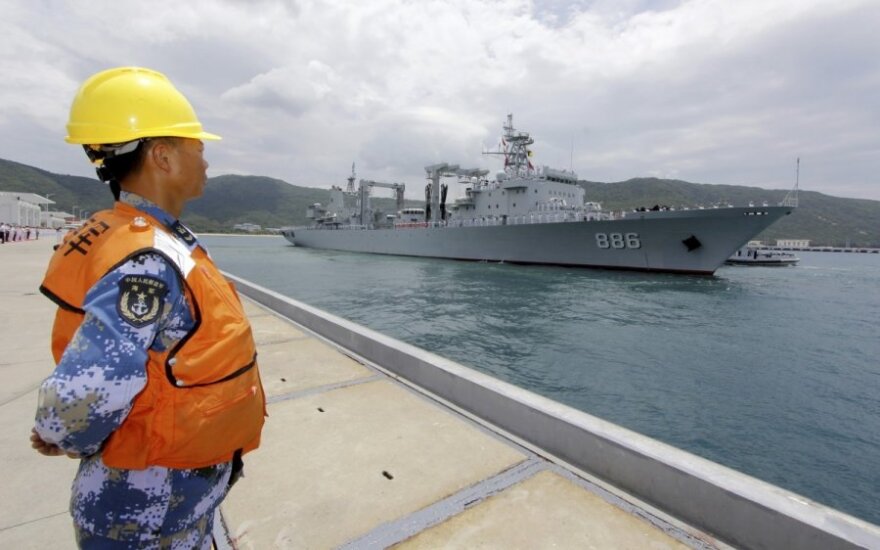 Kinijos laivai – didžiausiose pasaulyje karinių jūrų pajėgų pratybose