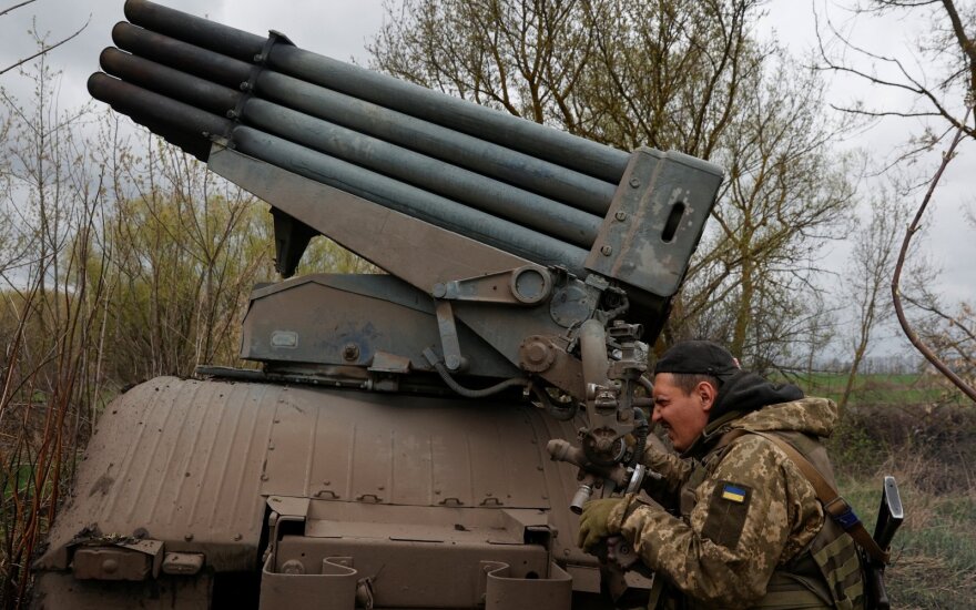 Johnsonas: Jungtinėje Karalystėje apmokomi ukrainiečių kariai