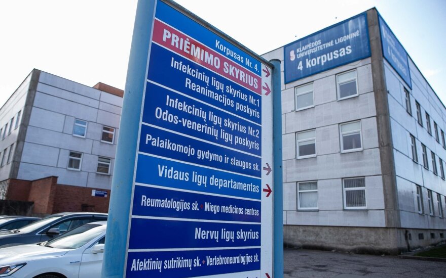 Situacija Klaipėdoje gerėja, tačiau pastebi keistų tendencijų: po dviejų neigiamų testų liga vyrui smogė agresyvia forma