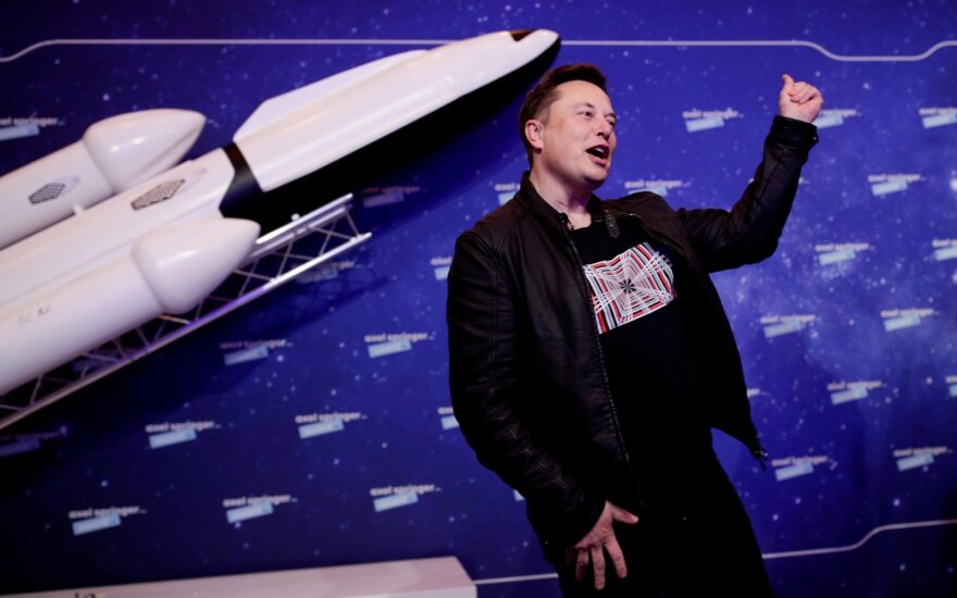 Elono Musko valdomos Starlink kompanijos palydovinis internetas