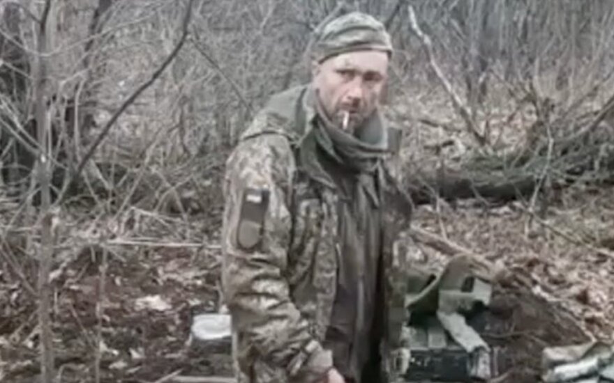 Ukraina: „Šlovė Ukrainai“ ištarusio belaisvio sušaudymas – ne vienintelis toks atvejis