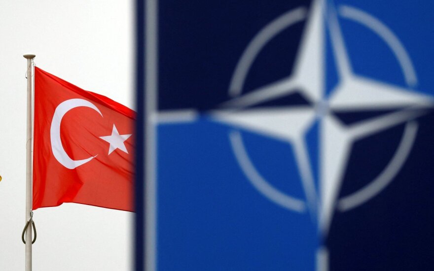 Turkija: dar negalime ratifikuoti Švedijos stojimo į NATO protokolų