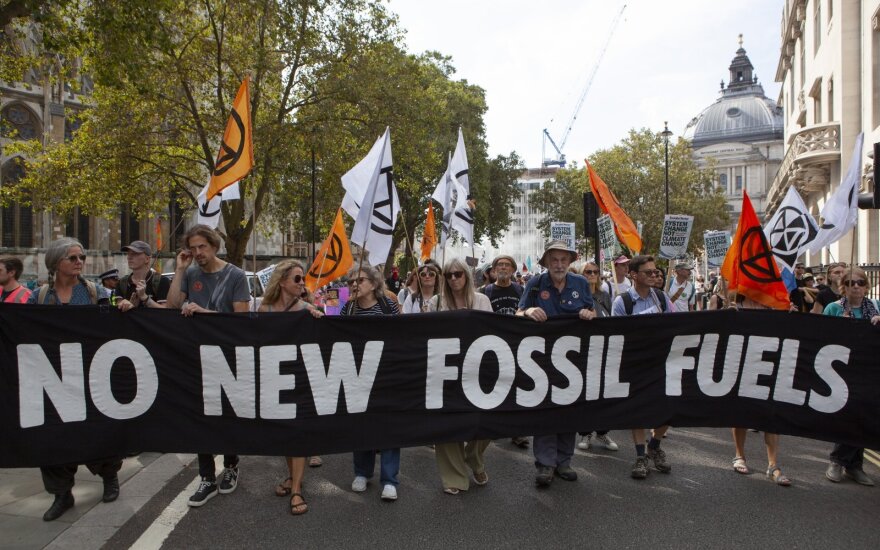 Protestas prieš iškastinį kurą Londone