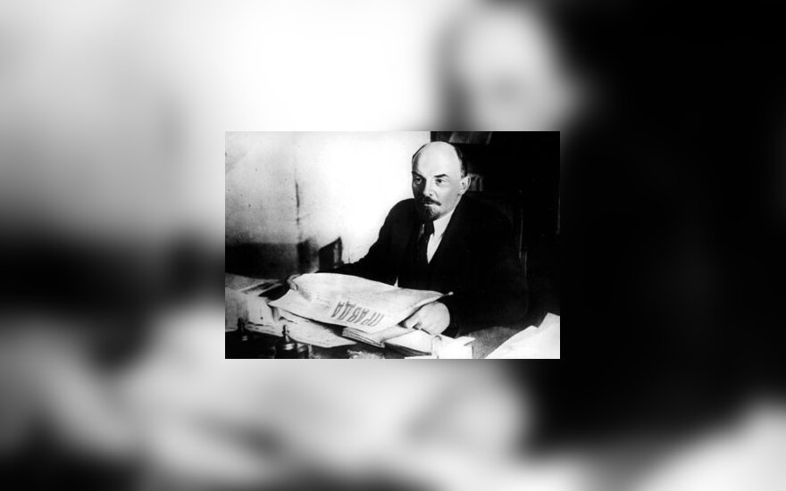 Baltarusis Lenino gimtadienį minėjo pasistatęs unitazą