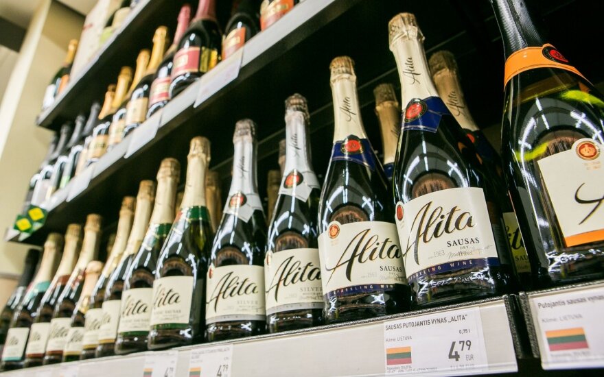 Lithuania gets EUR 1.6 mln in EU finding to promote mead, sparkling wine in China, US