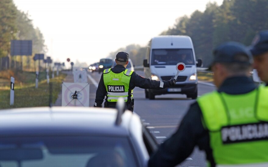 Policijos reidas kelyje Jonava - Kaunas