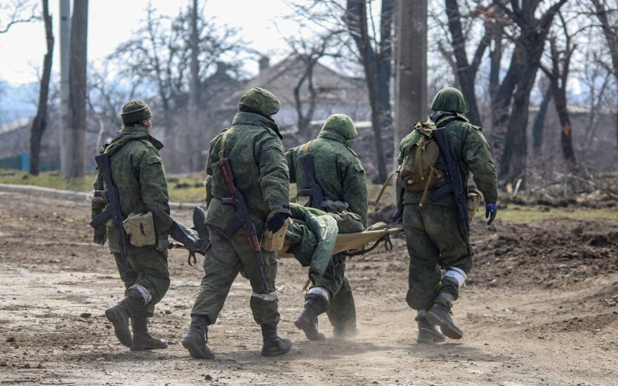 Rusijoje bus įslaptinti duomenys apie Ukrainoje žuvusių kareivių gimines