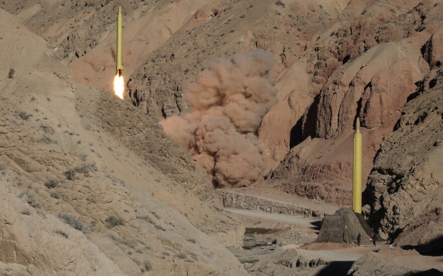 Iranas paleido dar dvi balistines raketas