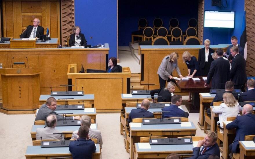Estijos prezidento rinkimai nusikėlė į rugsėjo pabaigą