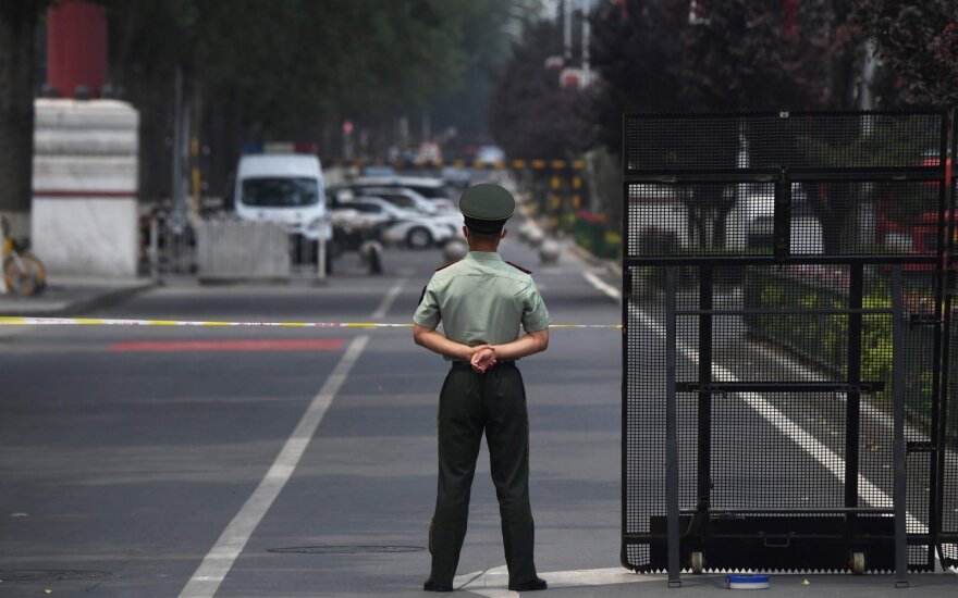Pekine įvesti karinė padėtis dėl koronaviruso 
