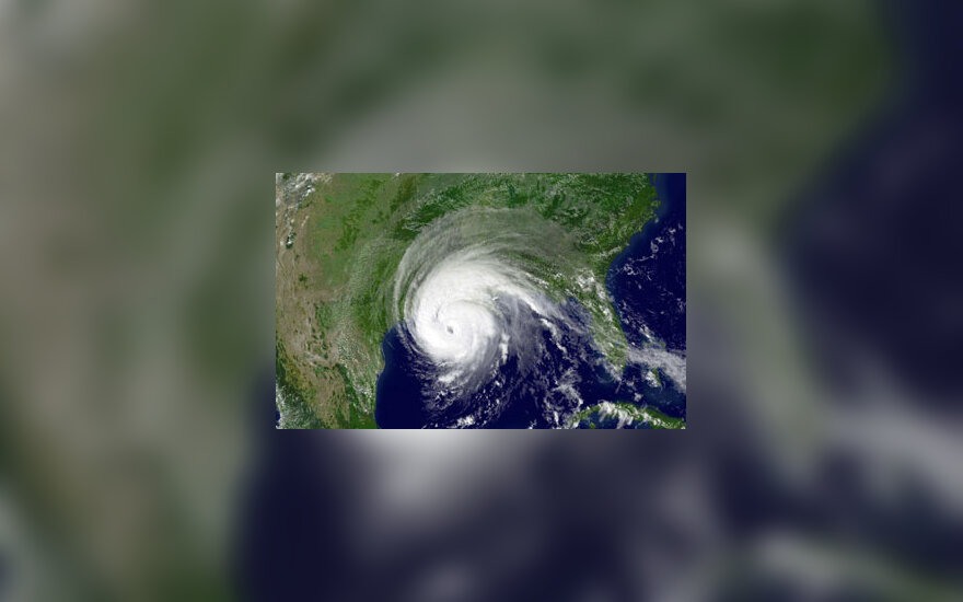 JAV siaučia uraganas "Rita"