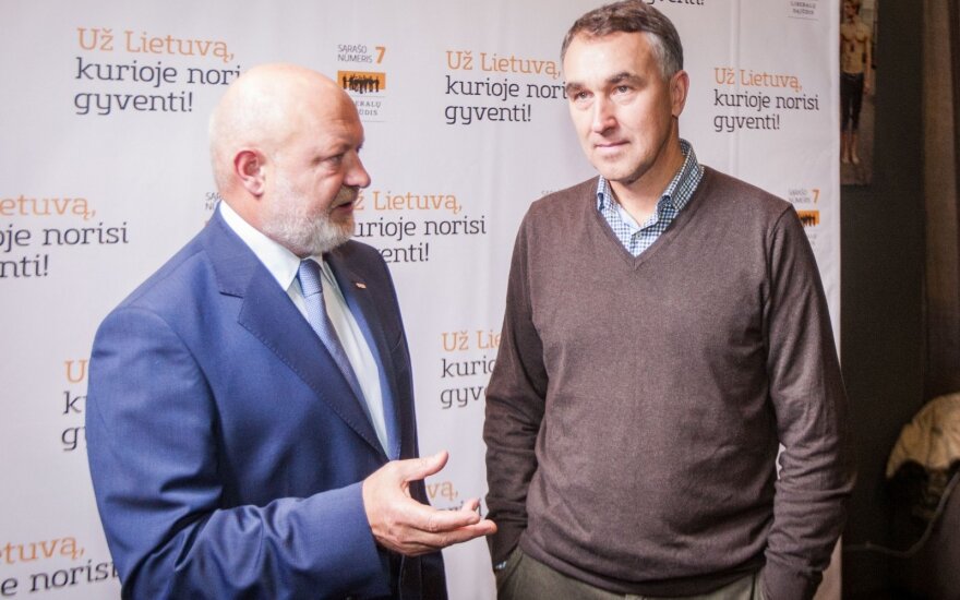 Eugenijus Gentvilas, Petras Auštrevičius