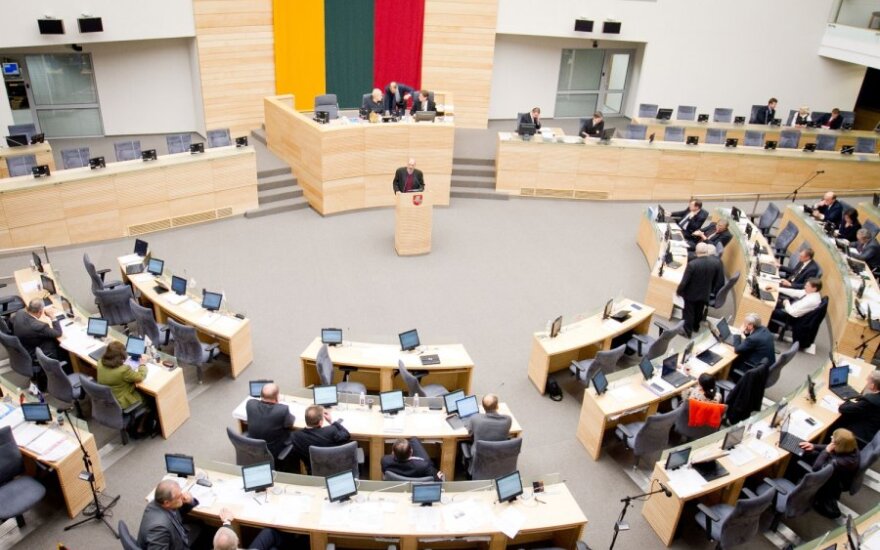 Seimas mažinasi kitų metų lėšas parlamentinei veiklai
