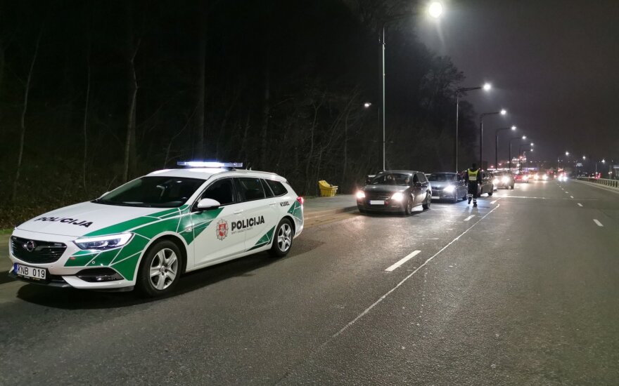 Kauno kelių policija surengė reidus: patikrinti 1173 vairuotojai, blaivūs buvo ne visi