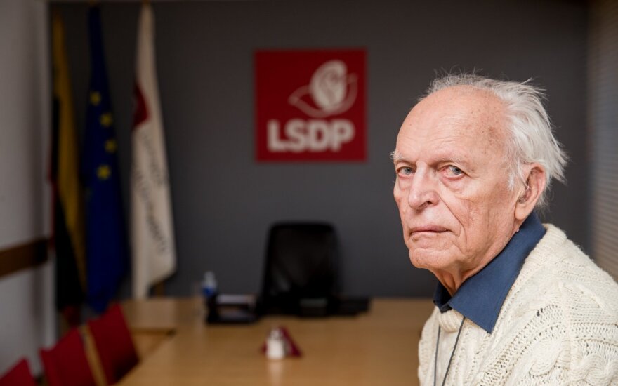 Po atviro Palucko laiško Sakalas pripažįsta: partijos laukia nelengvas sprendimas
