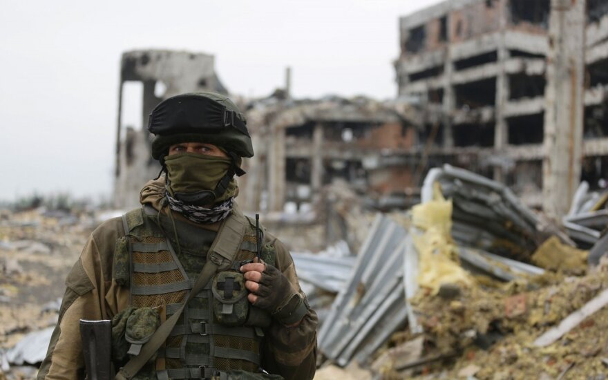 Ukraina ir separatistai sako, kad paliaubų laikomasi