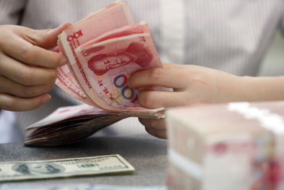 UBS: Azijos superturtuoliai planuoja daugiau investuoti į Didžiąją Kiniją