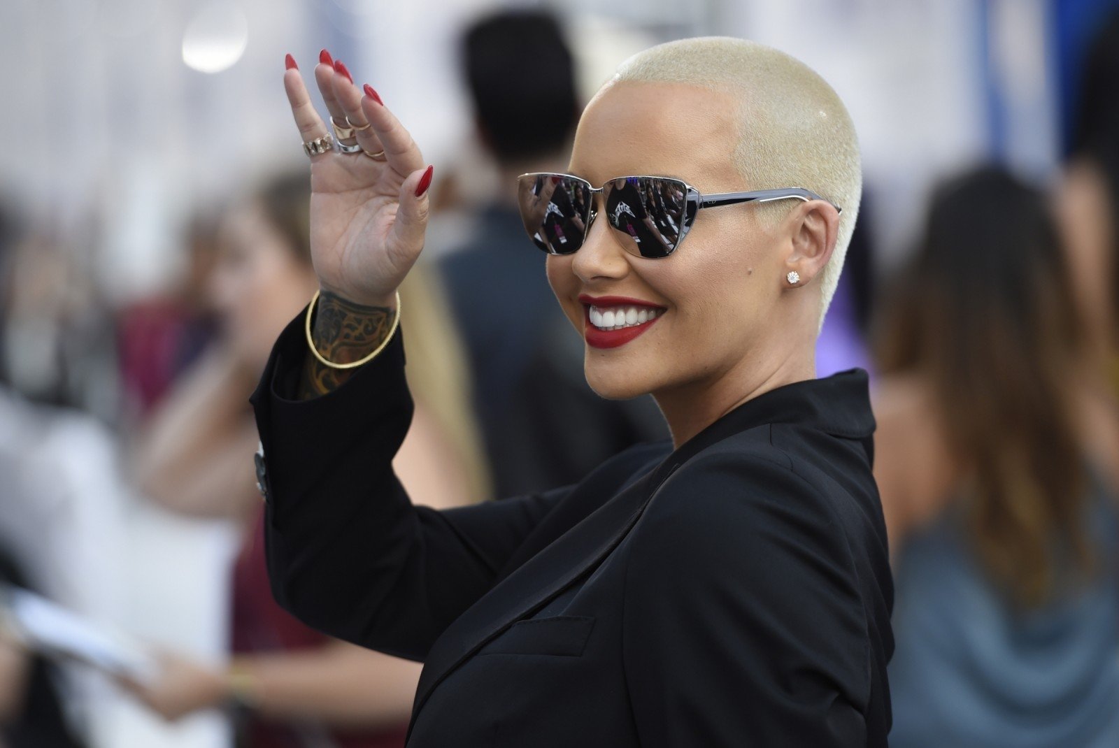 Seksualusis modelis Amber Rose apie savo nėštumą pranešė paviešindama