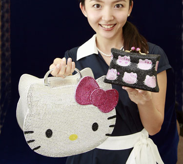 „Hello Kitty” kosmetinė