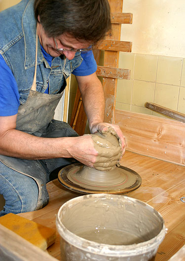 Keramikas Gvidas Raudonius