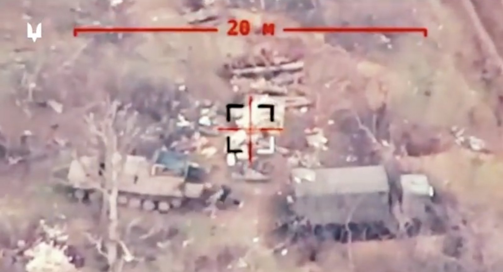 Delfi trumpai] Vaizdo įrašas iš Ukrainos: priešo taikiniui – tikslus HIMARS  smūgis - DELFI