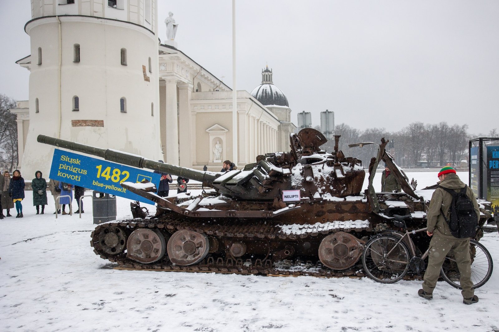 Destroyed Russian tank put on display in Vilnius 